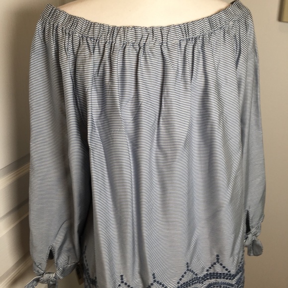 🍑🍑🍑John Paul Richard Blouse.🍑🍑🍑 - Picture 6 of 12